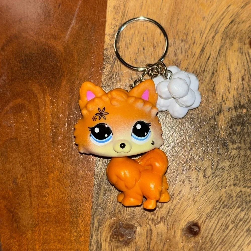 Littlest Pet Shop Pomeranian Keychain G7 Series 2 - Picture 2 of 5